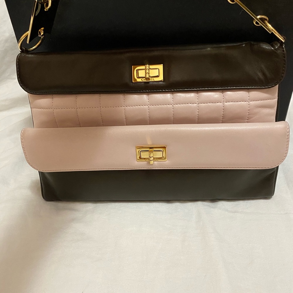 Authentic Chanel handbag - Picture 14 of 14
